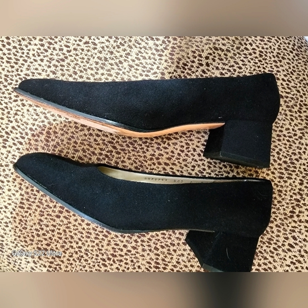 Ferragamo Suede Chunky Heels - Picture 8 of 9
